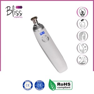 Aparat facial de microdermabraziune cu diamante - uz personal Aparat facial de microdermabraziune cu diamante - uz personal